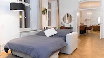 1 bedroom, desk, iron/ironing board, Internet