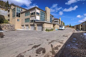 Exterior - Lofts 7 C Summary:<br>Di (Brian Head)