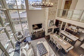 TV, fireplace - Lofts 7 C Summary:<br>Di (Brian Head)