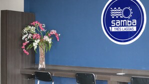Gambar tidak terklasifikasi, 4 dari 22, tombol