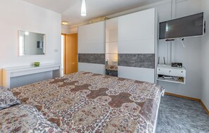 5 Schlafzimmer, kostenloses WLAN, Bettwäsche