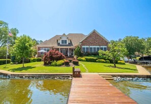 Exterior - Lakeside Luxury Villa | Hot Tub | Private Dock (Hot Springs)