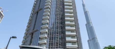 ด้านหน้าที่พัก