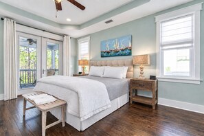 Room - Salty Days - 5BR/3BA NatureWalk Home - Sleeps 12 - Golf Cart & Community Pools (Santa Rosa Beach)