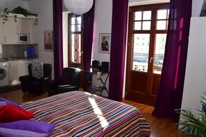 1 quarto