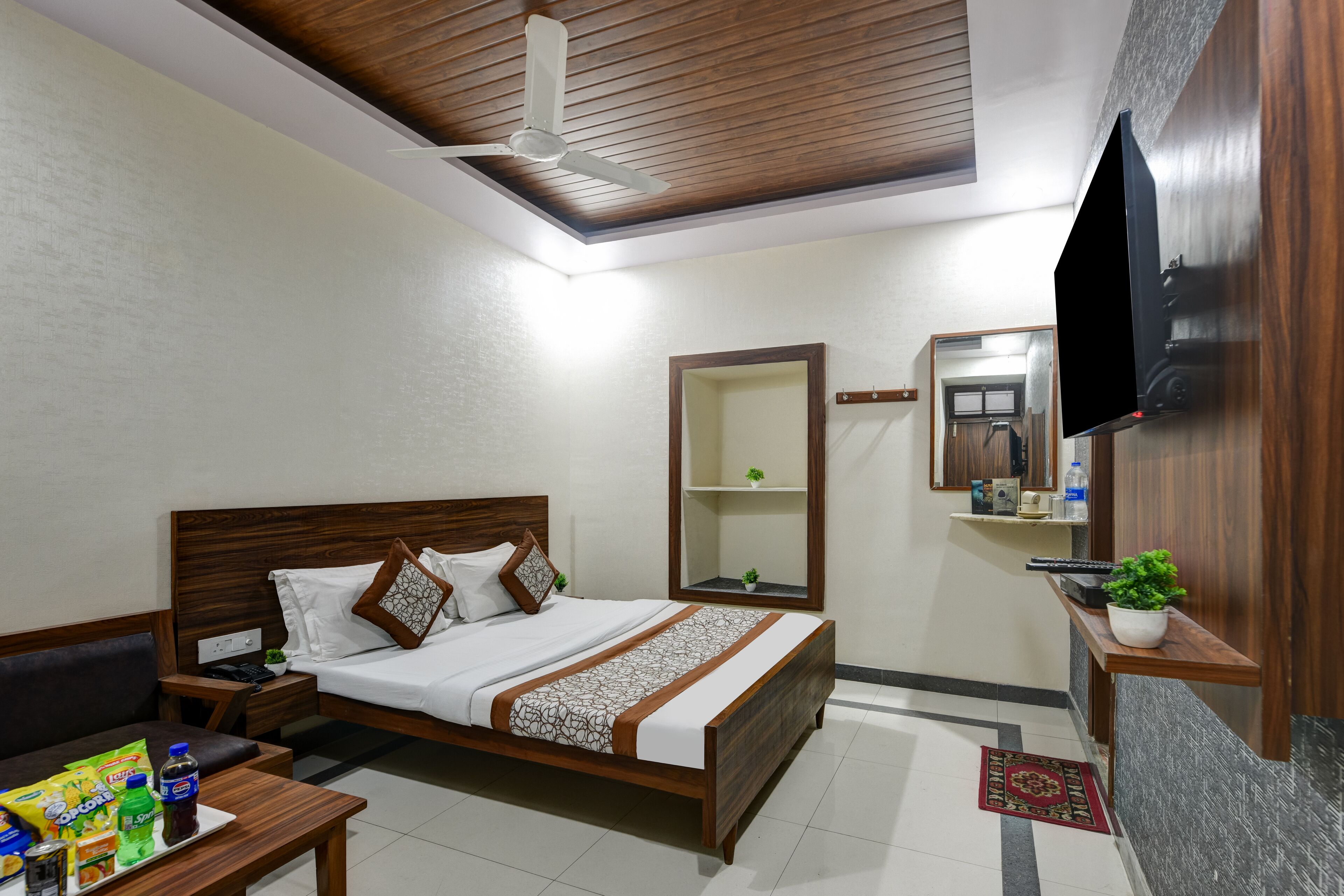 Foto - New Royal Hotel Just Near Old Delhi Railway Station And Chandni Chowk