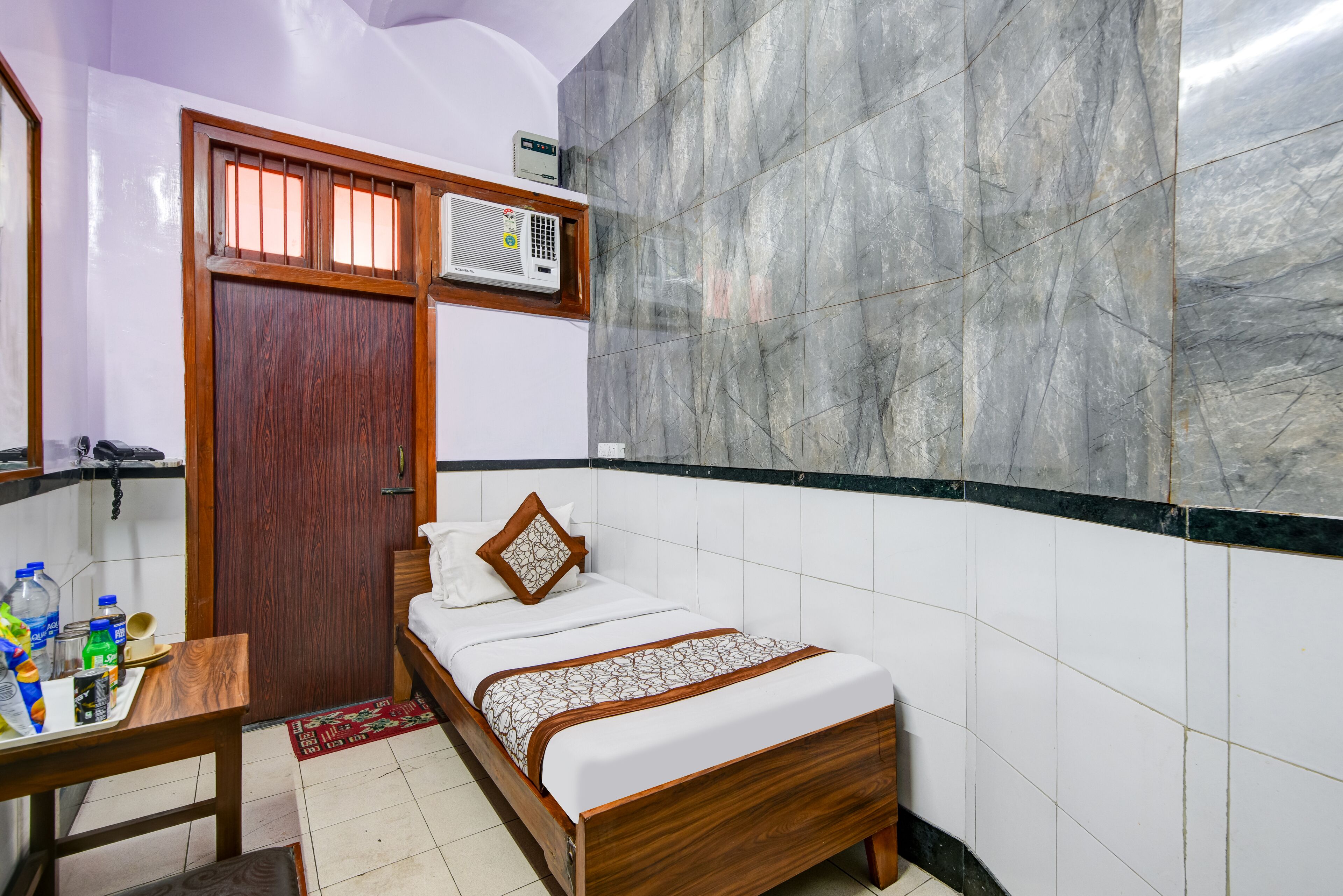 Foto - New Royal Hotel Just Near Old Delhi Railway Station And Chandni Chowk