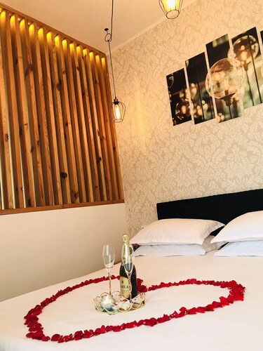 Beautiful House with 3 private bedrooms in the Centre of Sighisoara