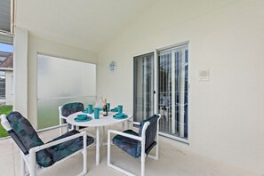 Outdoor dining - Star Oasis at Citrus Ridge by Shine Villas 091 (Kissimmee)