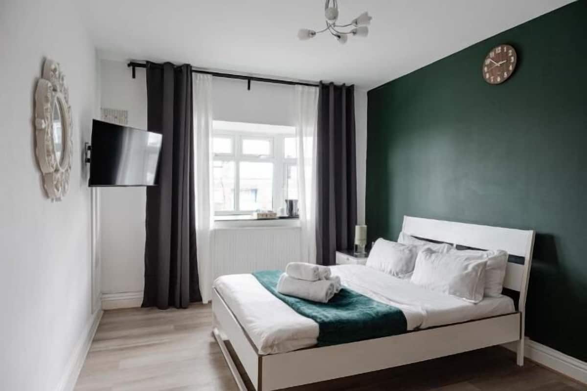 1 chambre, fer et planche Ă repasser, Wi-Fi gratuit