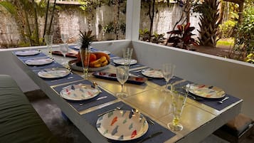 Outdoor dining