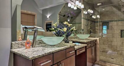 Atlanta Forest Sanctuary 5 Bedroom Home by RedAwning