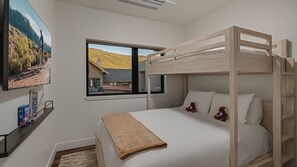 4 chambres, bureau, fer et planche à repasser, Wi-Fi