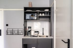 Habitació doble bàsica | 1 dormitori, decoració individual i mobiliari individual