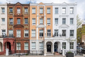 King Room - Lower Ground - Bob W London Earl's Court -Warwick Road (London)