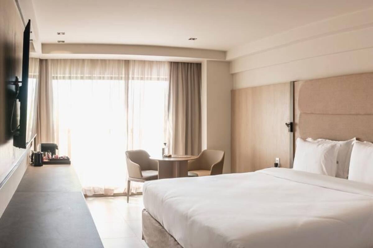 Ropa de cama de alta calidad y minibar