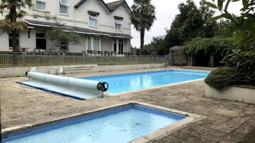 室外泳池、暖水池