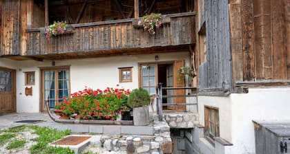 Casa Lacedel 1, auf Skipisten