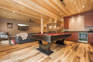 House (6 Bedrooms) | Property amenity - Black Diamond Lodge by Taylor Made Deep Creek (McHenry)