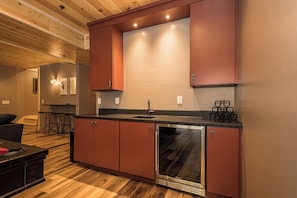House (6 Bedrooms) | Property amenity - Black Diamond Lodge by Taylor Made Deep Creek (McHenry)