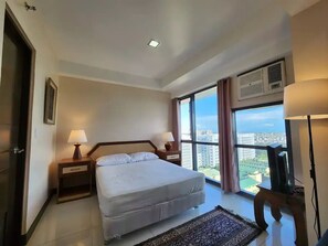 1 quarto, ferros/tábuas de passar roupa, Wi-Fi, roupa de cama
