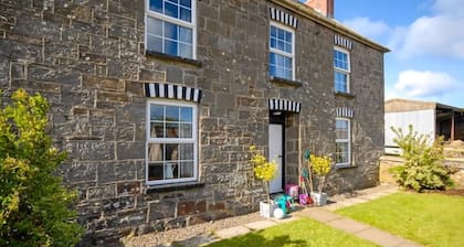 South Nolton Farmhouse