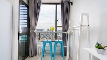 Ropa de cama de alta calidad, camas Tempur-Pedic y cortinas blackout