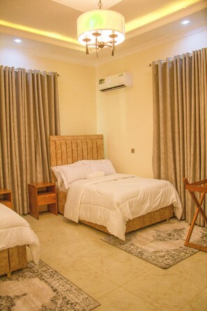 4 habitaciones, wifi y ropa de cama