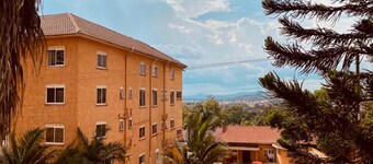 Admiral hotel