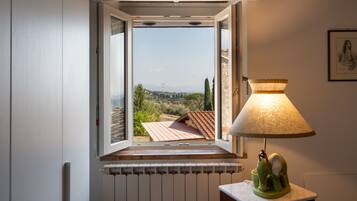 Apartment | 2 Schlafzimmer, Bügeleisen/Bügelbrett, kostenlose Babybetten