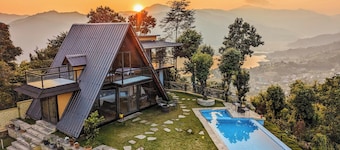 The Pipal Tree I Mountain Villa, Pokhara