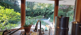 Lovely private home near Media Pa