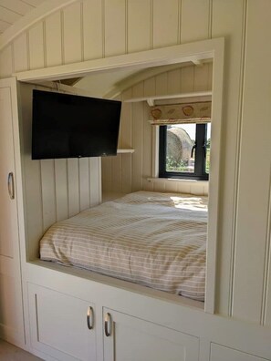 2 soverom, wi-fi og sengetøy