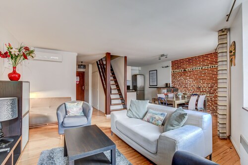 Duplex Tolosa 3BDR 80sqm/ Dome Grave/ Pont-Neuf/St-Cyprien/Free private parking