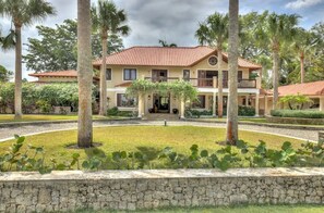 Exterior - Villa Tropicalia - An Ocean view Villa (Cabarete)