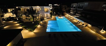 Studio Nikiti Beach