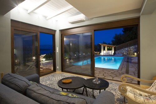 Artemis Villa Nikiana Lefkada