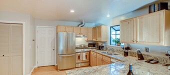 10 Mi to Heavenly Mountain: Home w/ Deck + Yard