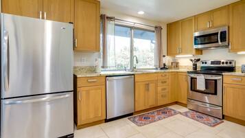 Microwave, oven, stovetop, dishwasher