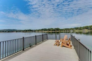 House (2 Bedrooms) | Interior - Lakefront Hayesville Retreat w/ Private Swim Dock (Hayesville)