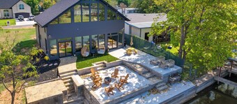 Waterfront Granbury Home w/ Electric Fireplace!