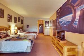 Interior - Wisconsin Dells Resort Condo: Golf Course On-site (Wisconsin Dells)