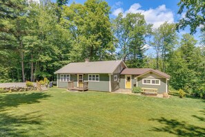 House (3 Bedrooms) | Front of property