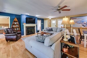 House (4 Bedrooms) | Interior