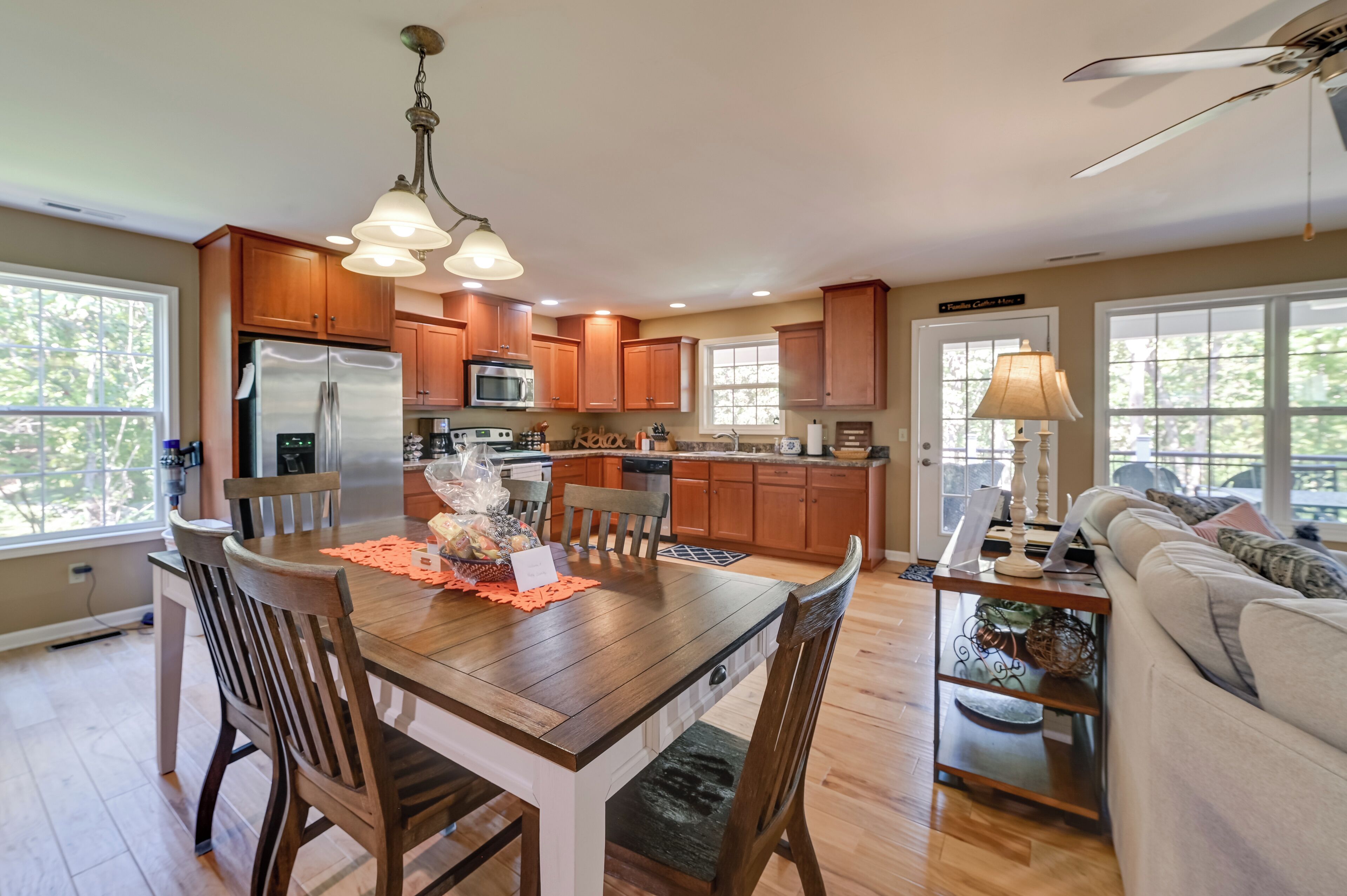 House (4 Bedrooms) | Interior