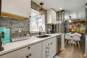 House (3 Bedrooms) | Private kitchen | Coffee/tea maker, cookware/dishes/utensils, paper towels - St Augustine Home w/ Fire Pit & Amenity Access! (St. Augustine)