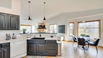 Apartment (3 Bedrooms) | Interior