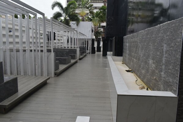 Exterior - RUSH LAGOS HOTEL SUITES AND LAUNGE (Lagos)