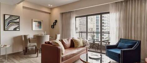 تلفزيون ذكي