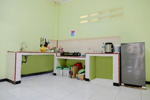 Lobby - OYO Life 2508 Alba Suites Homestay Syariah (Tulungagung)